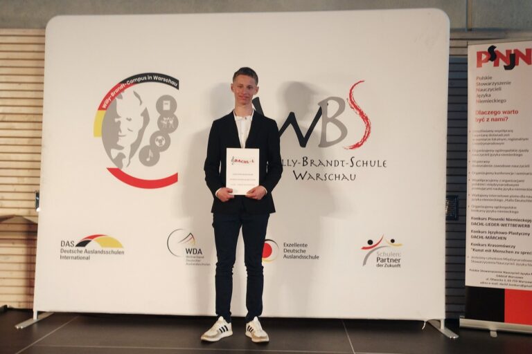 Maciej Wiatr zajął 3. miejsce w ogólnopolskim konkursie języka niemieckiego DACHL-Märchen