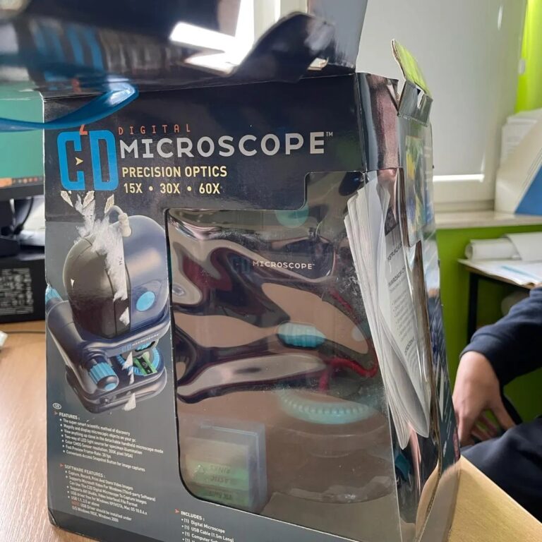 Mikroskop od firmy Moje Bambino